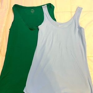 Set of two women’s tank tops